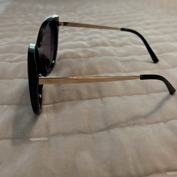 Oversize retro cat eye sunglasses - Picture 2 of 3